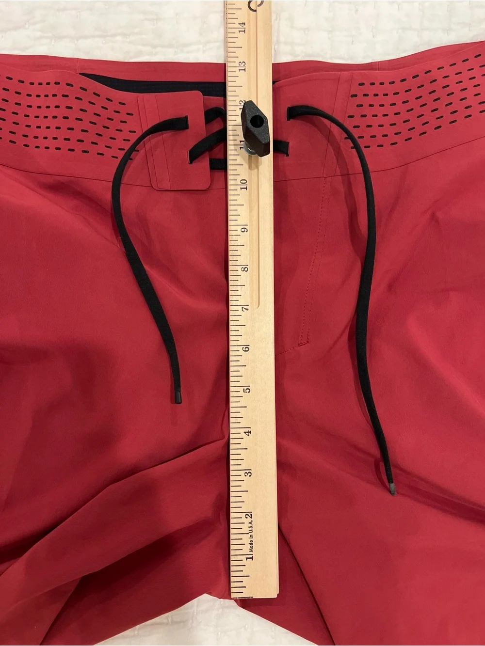 Lululemon Board Short Mens 32 Red Current State Swim Surf Beach Vacation Resort